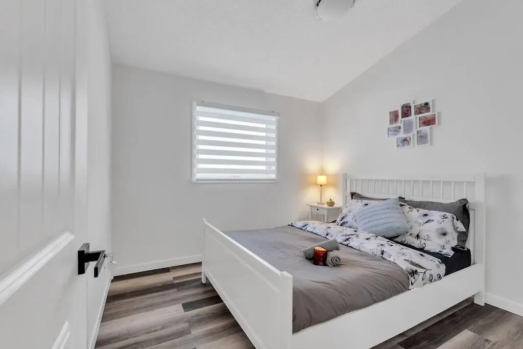 Modernoasis With Ac&Movieroom Close To Downtown15' Banff 60' YYC