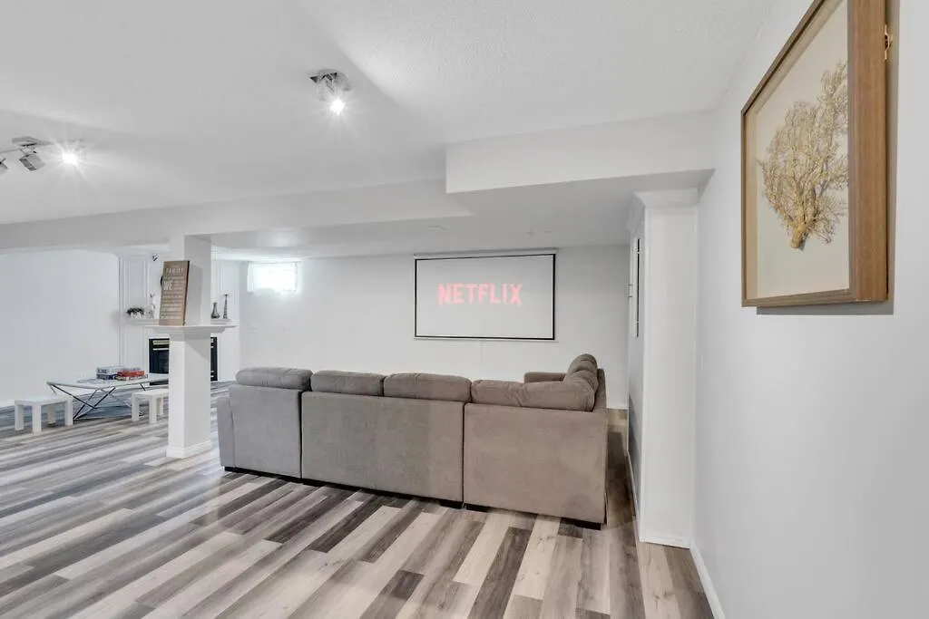 Tatil Evi Modernoasis With Ac&Movieroom Close To Downtown15' Banff 60' YYC